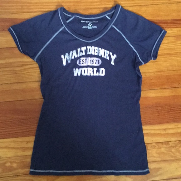 Walt Disney World T-shirt - Picture 1 of 3